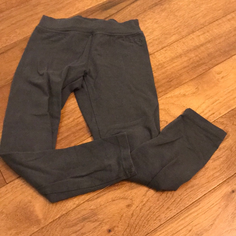 Gray leggings!